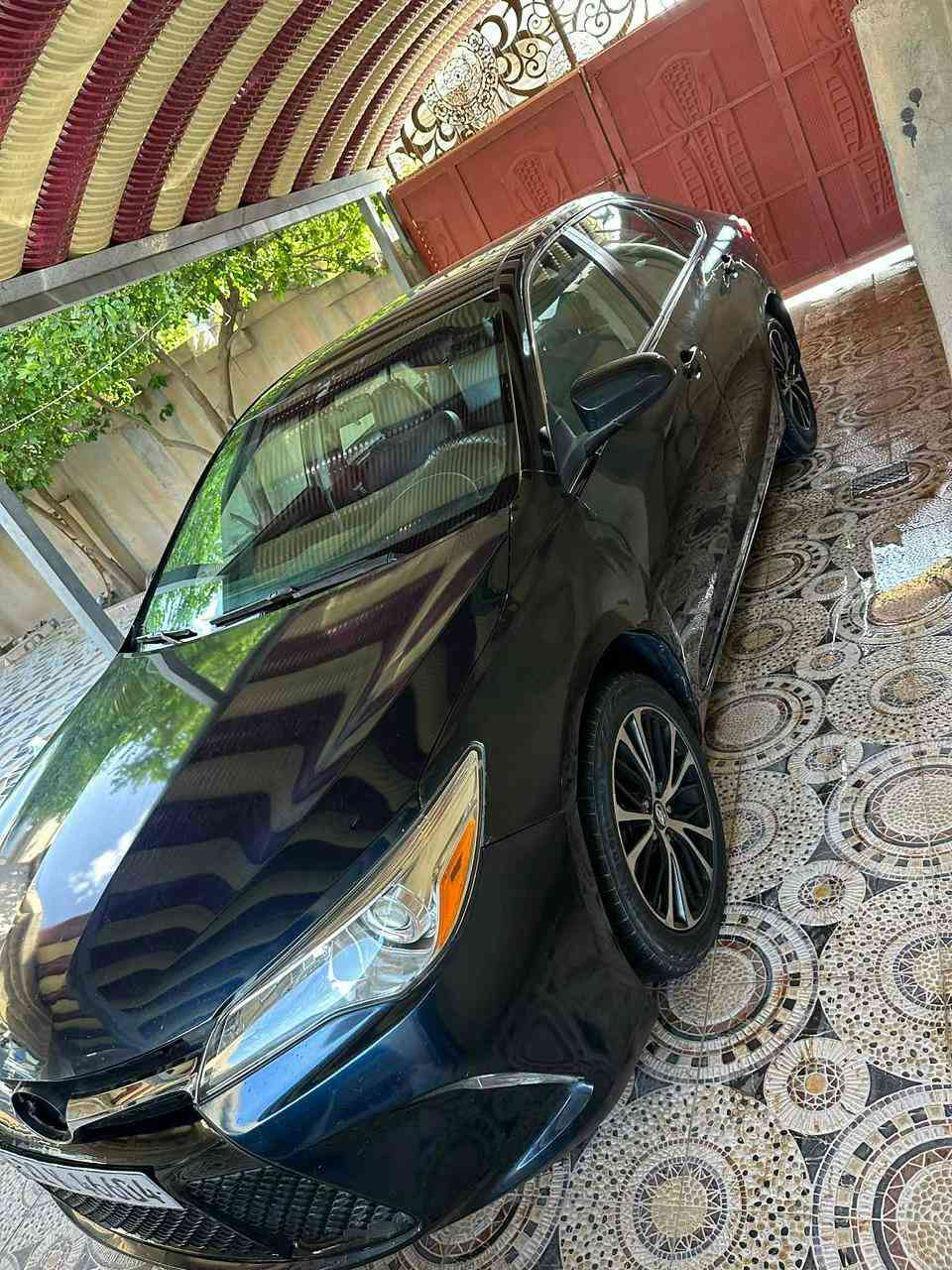 سيارةللبيع
كامري موديل 2017 
بيها اربع قطع 
السعر 115 ورقة 
للاتصال ‭0773 590 3288
