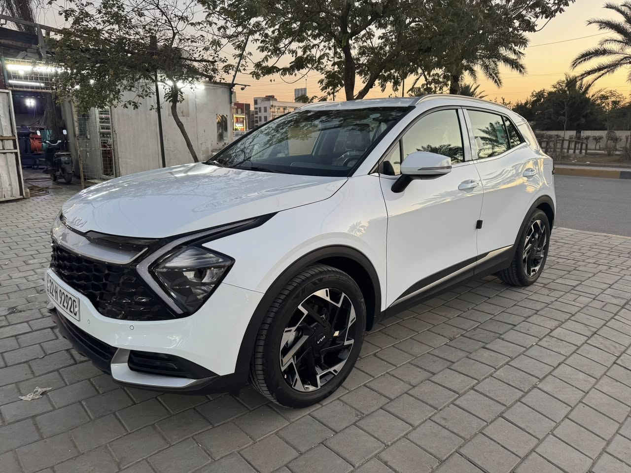 السلام عليكم سبورتج موديل ٢٠٢٥ خليجي كفاله عامه من كلشي ماشيه ٣٦ الف مواصفات كراسي تدفئه كهرباء 
ستيرن تدفئة 
رادارات جانبية 
جنطه كهرباء 
حساسات خلفية امامية 
بصمة تشغيل عدد ٢ تشغيل عن بعد 
بجم بيانو بلاك لامع داخل بيجي رقم أربيل تحويل مباشر 
السعر ٢٣٧ ورقة قفل مكان بغداد البنوك 
*********** ابو مصطفى
