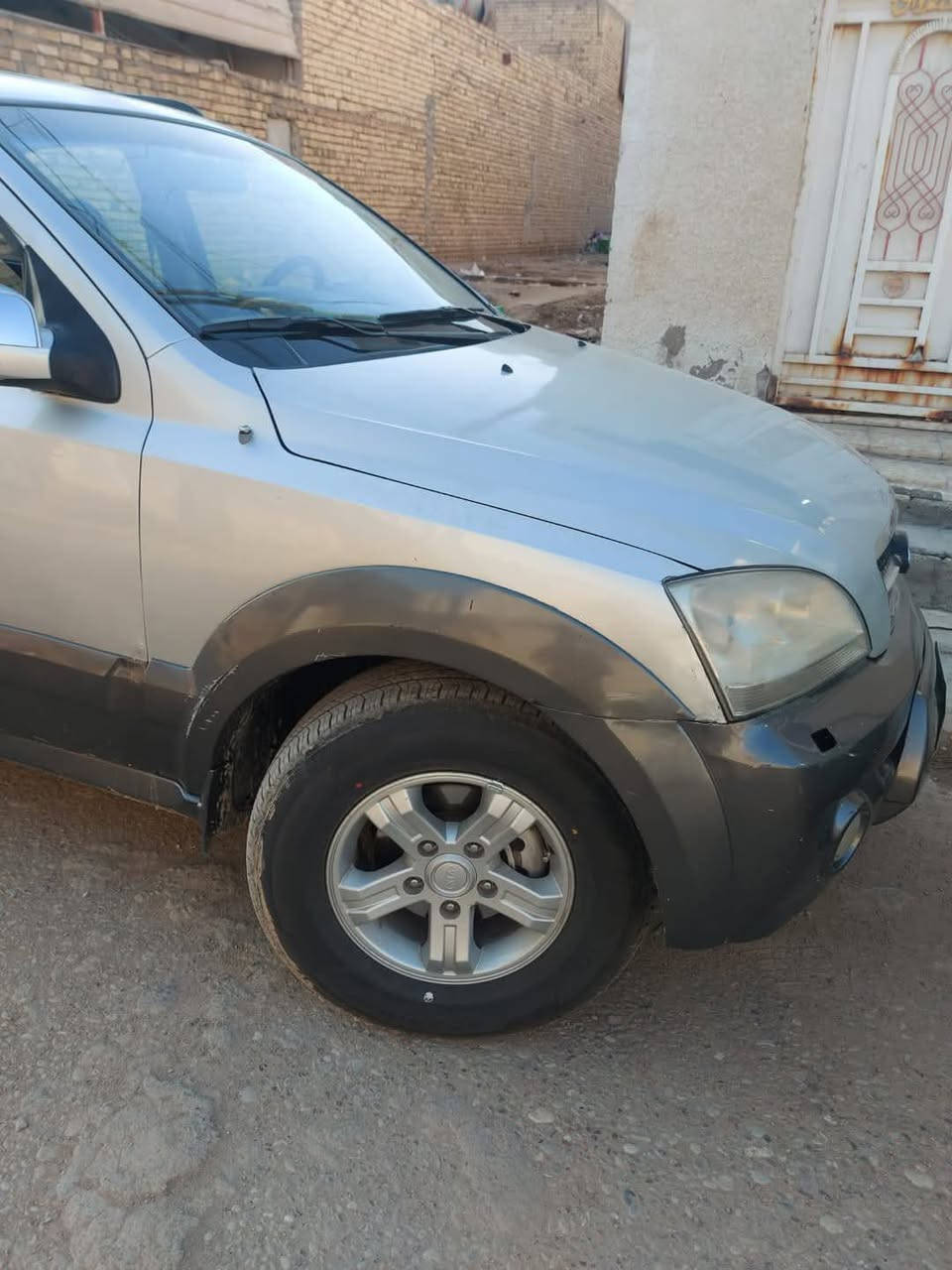 سورنتو موديل 2006 مكينه وكير كفالة ياباني فيفيتي 3000 مكانها ميسان رقمه بصره السعر 73 وبي مجال للاستفسار على الرقم ***********
