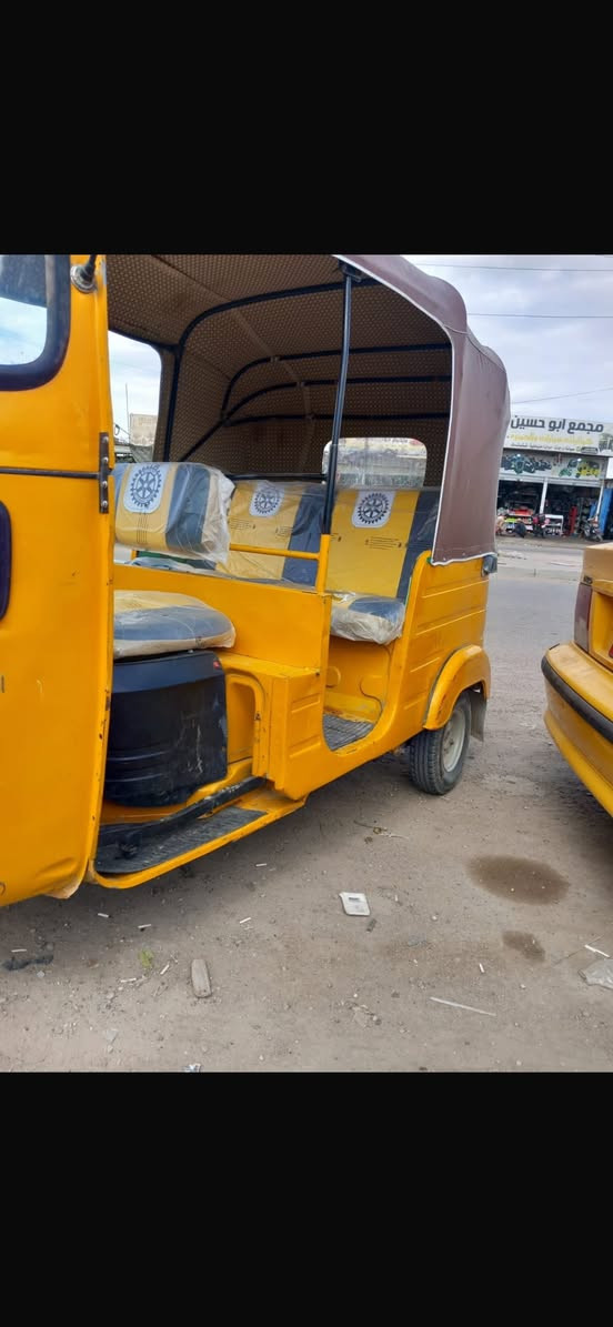 تكتك 2018شهر 12مرقمه  كبل الشارع السعر 5/ونص وبيها مجال بغداد قضاء الحسنيه مكلف بل نشر 

الرقم ‭0772 489 7610‬
