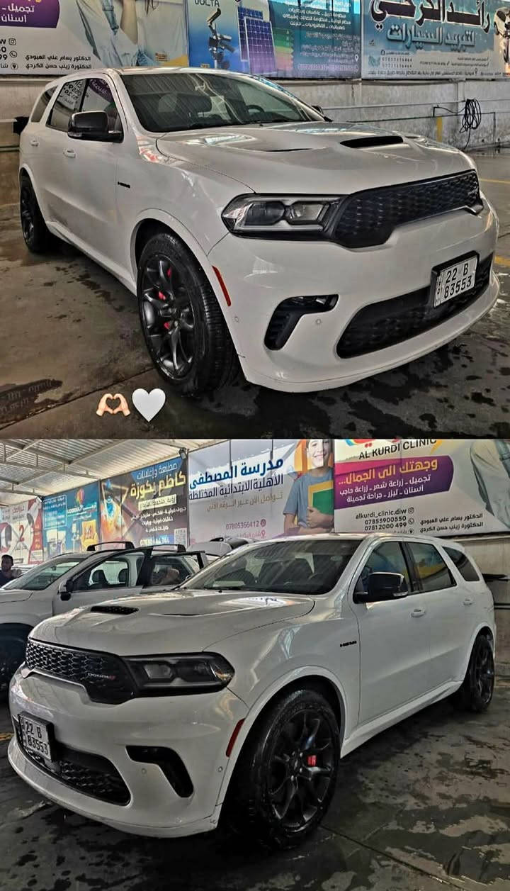 Dodge Durango R/T Plus Tow N Go
فول مواصفات – أعلى فئة بالدورانكو
الموديل  2022
المحرك : 8 سلندر 5.7 HEMI 
القير : 8 سرعات ZF
الدفع : AWD (دبل دائم ذكي)
الممشى : 48m  (قابل للزيادة)
اللون : ابيض
وارد : أمريكي كلين تايتل

المواصفات :
• فتحة سقف (سلايد)
• سقف شاموا 
• داخلية مطعمة  Carbon
• شاشة كبيرة Uconnect
• Apple CarPlay + Android Auto
• شحن وايرلس
أنظمة الأمان والراحة :
• رادار أمامي مانع تصادم + فرملة طوارئ
• رادار خلفي مانع تصادم
• نظام المحافظة على المسار (Lane Assist)
• كروز كونترول راداري ذكي (Adaptive Cruise)
• نقطة عمياء
• حساسات أمامية + خلفية
• تنبيه حركة خلفية
مواصفات Tow N’ Go (الأداء العالي 🔥):
• راديتر تبريد أكبر (تحمل حرارة وضغط عالي)
• نظام تبريد رياضي متكامل
• نظام تعليق رياضي Performance
• Launch Control
• Traction Control متطور
• دبلات SRT أصلية
• بريكات Brembo قوية جداً 
• فتحات تهوية غطاء المحرك (بنيد)
• نظام كزوز رياضي بصوت HEMI
الداخلية :
• مقاعد جلد + الكنتارا
• تبريد + تدفئة للمقاعد الأمامية
• تدفئة ستيرن
• شفتات ستيرن
• مقاعد خلفية VIP
• ذاكرة مقاعد
• صندوق خلفي كهربائي
• نظام صوت Harman Kardon

أنظمة القيادة :
• Eco
• Sport
• Track
• Tow
• Snow

مواصفات إضافية :
• نظام AWD ذكي يوزع القوة حسب الطريق
• ثبات عالي جداً على السرعات
• قابلية سحب عالية (Tow Package)
• 

السيارة مغلفة ppf 

"السيارة ما تحتاج فلس – استخدام شخصي ونظيفة جداً"
السعر 380 وبيها مجال 
0783 849 8000
