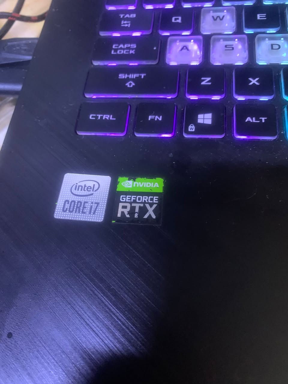 LABTOP ROG STRIKS G512LW
السلام عليكم 
لابتوب اسوس روج ستريكس 
بدون بطارية 

CPU I7 GEN 10TH
GPU RTX 2070 8G
RAM 16 2933 MT/S
HARD SSD M.2 1TB

السعر مليون قابل للتفاوض 
*********** واتس اب
