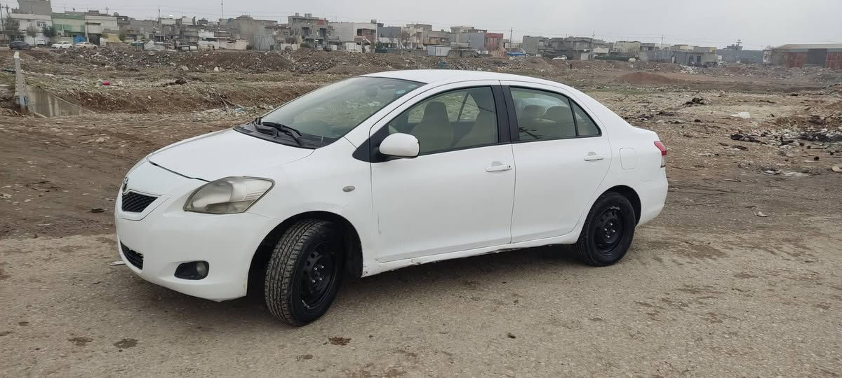 یارس ٢٠٠٨ تۆماتیک ناو زەرد abs بەناو خۆمە هی مەعرەز نیە ٢ پارچە لەگەڵ دۆسە سبوغ بێ ناو گرتن سەنەوی تازە بەسەر چوە سعر داوای ٨٦ و مەجالێکی برایانە 
*********** أربيل, العراق
