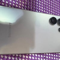 Samsung S24 ultra نظيف مامفتوح سعر 875 و بي مجال 07866361913 واتساب