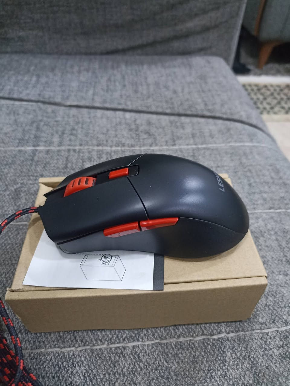 السلام عليكم اخواني الاعزاء ماوس حاسبه توجد كميه تقريب 20 قطعه بعدهن جدد لوك بالكارتون الواير كتان ابوكرار *********** واتساب
