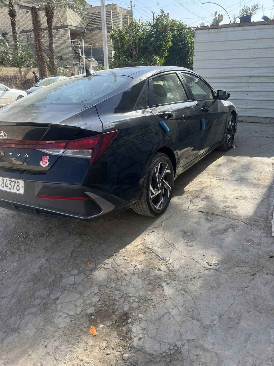 سلام عليكم الإنتر 2025  حادثه بنيد مبدل نفس ألون وقطعتين بارد بسمي رقم بغداد محرك 2000 ماشيه 9000 السعر 150بيهً مجال بسيط مكاني بغداد الشعب ***********
