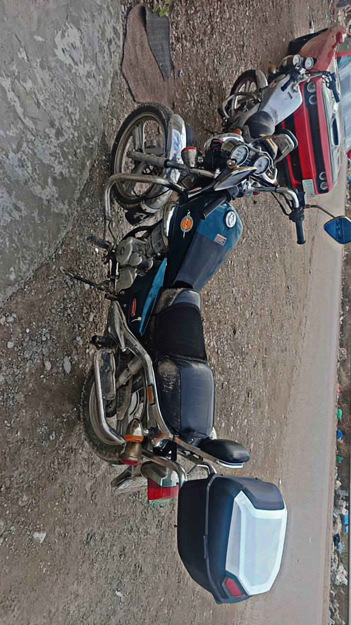 البيع ديلم جديد مال حاويه مكينه مسكر ***********
