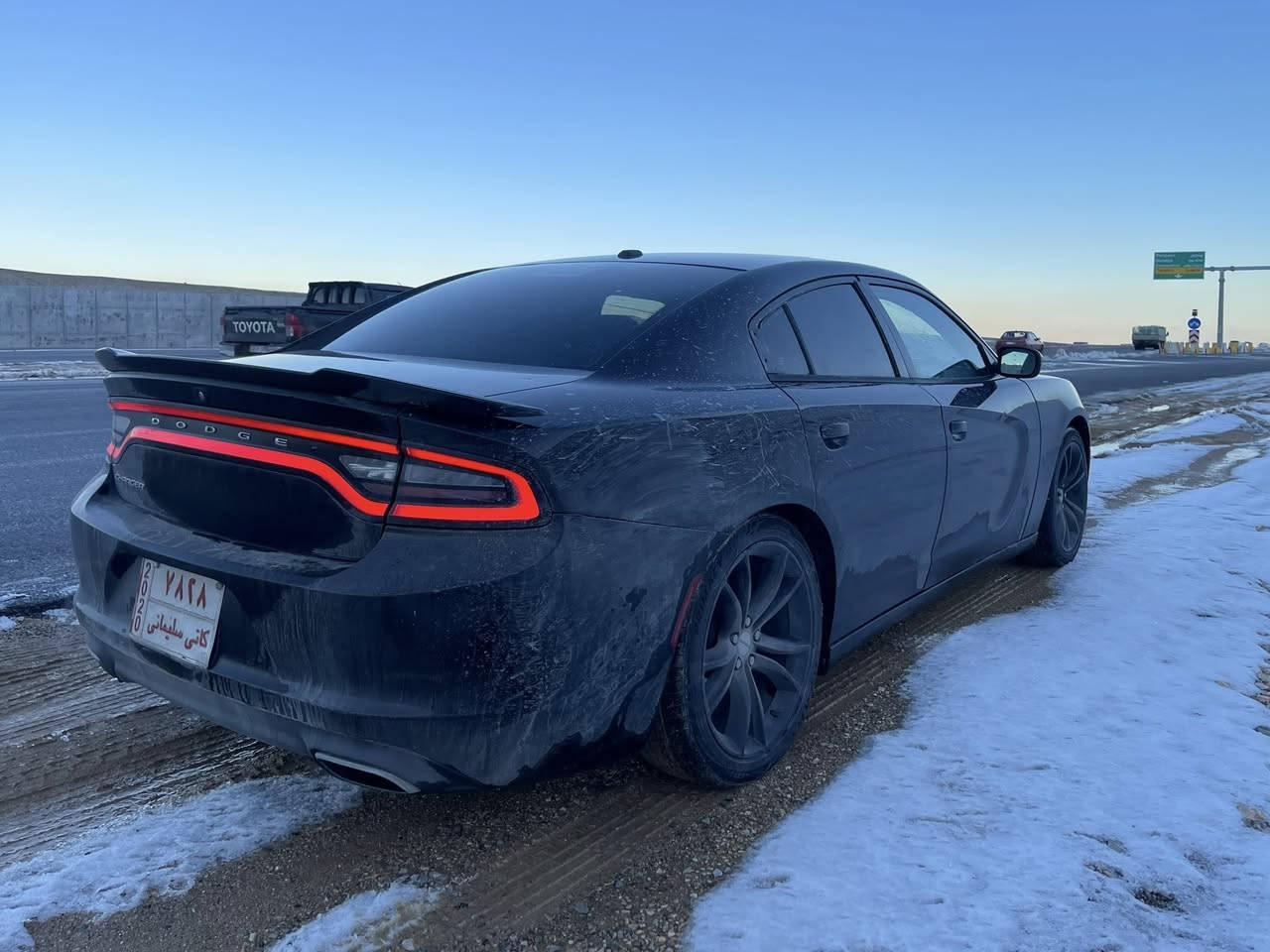 دۆج چارجەر _ساخ ساخ ساخ
گۆڕینەوەش ئەکەم بەسەیارە لەسەر دڵگرتن
١٢٥ گەڵا و مەجال

فول فول مواسەفات
بەزەمانی دووبەی رەقەم شەنسی بە شەرت
مۆدێل ٢٠١٧
ڕەنگی ڕەش قەتران
٦ بستۆن مەکینە مەرخوب ٣٦٠٠ 
بەسمەی درگا
سلایت
شاشە گەورە
لایت زینۆن
کامێرا 
کوشن جلد سارد و گەرم
تەبرید سارد و گەرم
کوشن خەزن
سوکان هیتەر
ئاوێنە هیتەر
سەیارەکە لەسەر دەقی شەریکەیە دینار مەسرەفی تیانیە
گێڕ و مەکینە لۆک _ نەکراوە بە شەرت
تایە و ویل لۆک
کامل سێرڤێز کراوە. بانس ە هایدرۆلیک و ڕۆن. پاتری
بۆیاخ ٣ پارچە بەس پمپە بێ ناو بێ ئێرباگ. ئەمریکایە

شوێن سلێمانی.. 

***********
