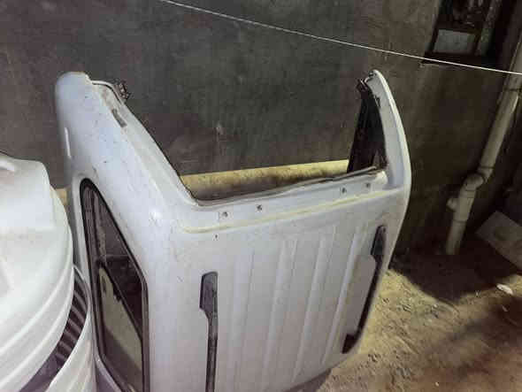 سلام عليكم اخوتي العزاز اما بعد..عندي جنطه مال مال بيكب الي تتخله عله البدي ستعمال شهر واحد وخلينها ب المخزن من بعنه البيكب يشهد الله جديده بس التراب ماكله بس يرادله شوي غسله وتطلع الك  كل ملحقاته وياها جام وبراغيه البلاديه رايده للبيع والمو شراي لايتعبني يرحمكم الله مكاني البصره ابا الخصيب وهاذ رقمي(***********
