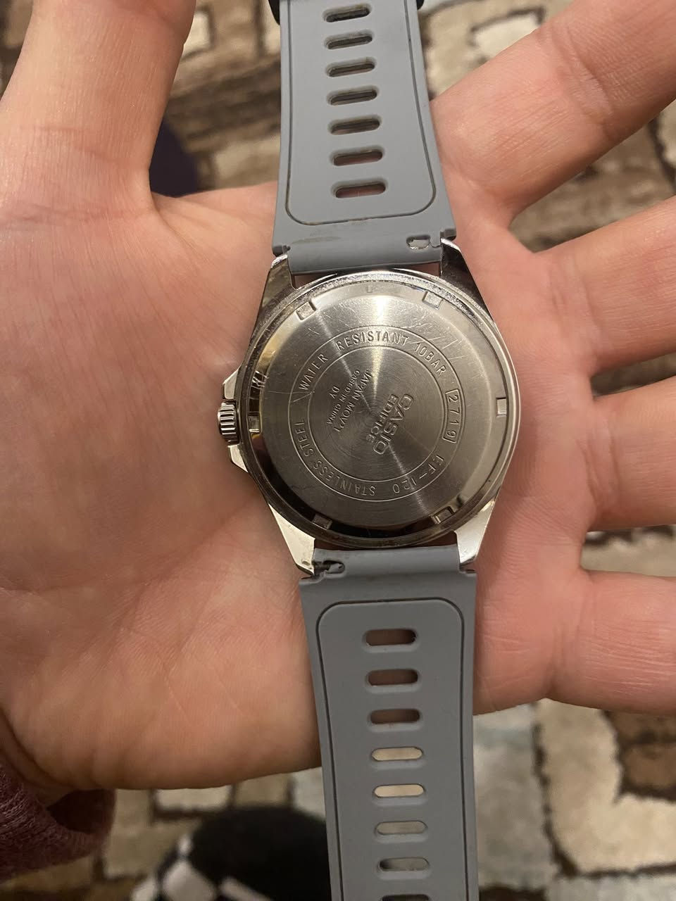 ساعة Omax وساعه Casio اصليات للبيع اعلى سعر ينطيني ابيعهن


**إذا كنت صاحب هذا الإعلان وتريد حذفه لأي سبب، رجاءا أرسل رسالة إلى الدعم الفني**