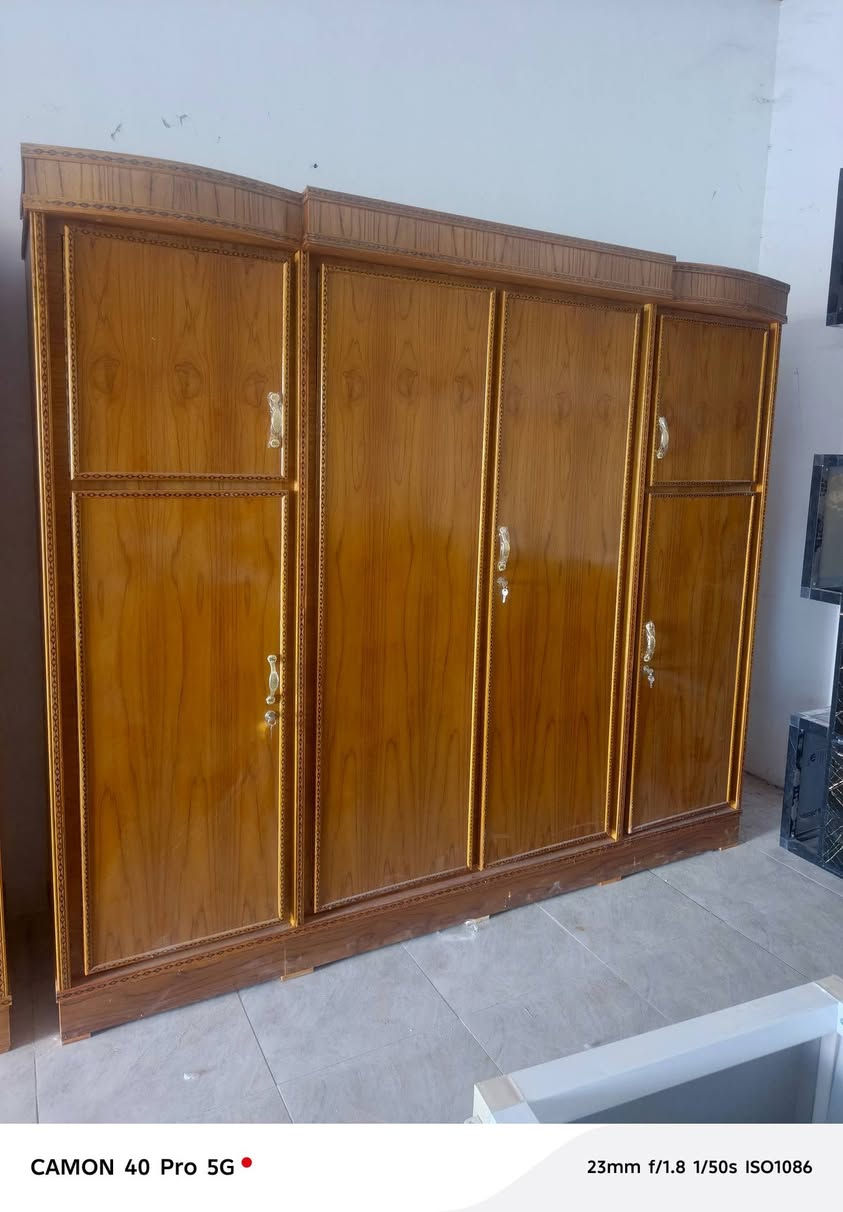 وصلتنا وجبه كناتير خشب صاج جديد مو مستخدم توصيل وشد موجود ***********
