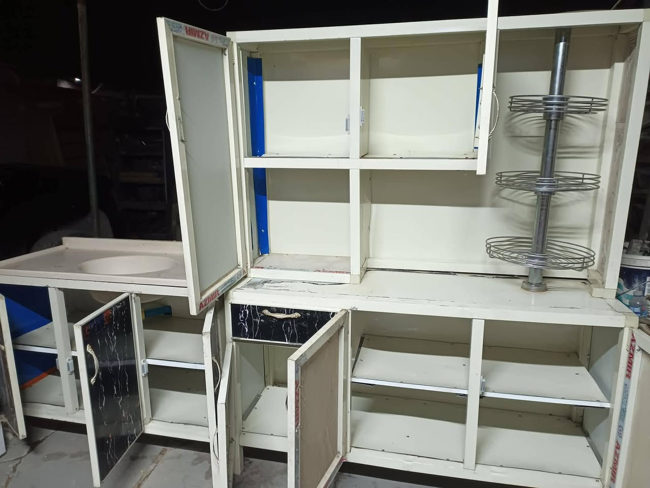 كاونتر 3قطع قياس متر ونص سنك مرمر نضيف كلش ب300بيه مجال 
سبلت طنين مقفول غاز كامل ب325بيه مجال بسيط مكان بغداد الدوره


**إذا كنت صاحب هذا الإعلان وتريد حذفه لأي سبب، رجاءا أرسل رسالة إلى الدعم الفني**