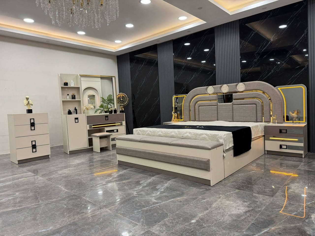 *موديل   باموك     المودرن*
10 قطع*. 
1- ضهر بلوك*
2- برغي وچوي حديد*
  سرير مخزن جك*
5- شغل درجه اولى*

 *السعر مليون و600

توصيل بغداد مجانا 
اطراف 20 الف 
محافظات 100 الف


**إذا كنت صاحب هذا الإعلان وتريد حذفه لأي سبب، رجاءا أرسل رسالة إلى الدعم الفني**