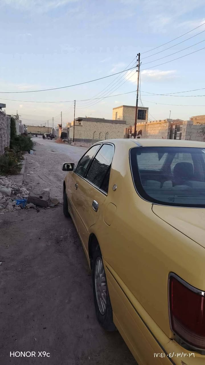 سلام عليكم خوان هاي سياره للبيع  ٢٠٠٢ رقم ألماني كركوك وكاله فقط  لا فحص كمرك ولا مرور   وكاله فقط كير محرك خير من الله تخم تاير سنويه صاقطه بل ٢٣ خط بغداد نجف  كص قماره فقط  تبريد عاطل  مطلوبه هيه  سنه ونص عل مشتري  سعر  ٣٧ وبيهه مجال قليل بيع فقط مكان سياره نجف شراي يتصل على رقم ويدلل  *********** بيع نقد لا قصاد  ولا بقي شي
