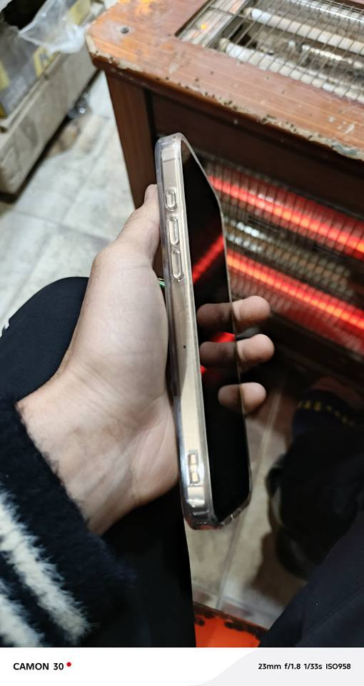 هاذ الهاتف البيع نضيف أي زالغ مابي بيع مستعجل هاذ رقم الهاتف *********** البصره قضاء المدينه مدير موبيل ١٦سعر مليونين بي مجال
