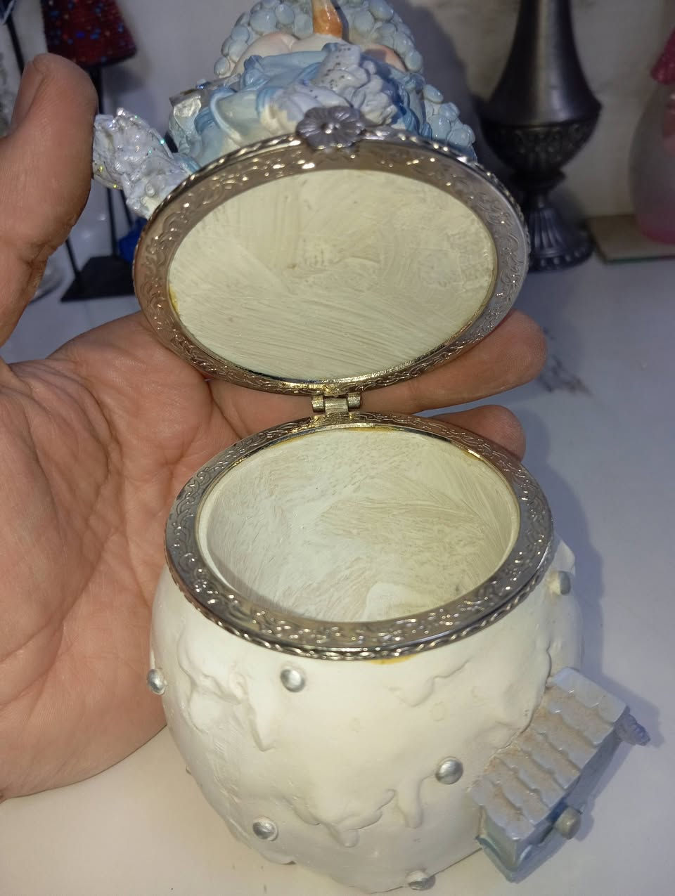 علبة على شكل تحفه السعر 5000


**إذا كنت صاحب هذا الإعلان وتريد حذفه لأي سبب، رجاءا أرسل رسالة إلى الدعم الفني**
