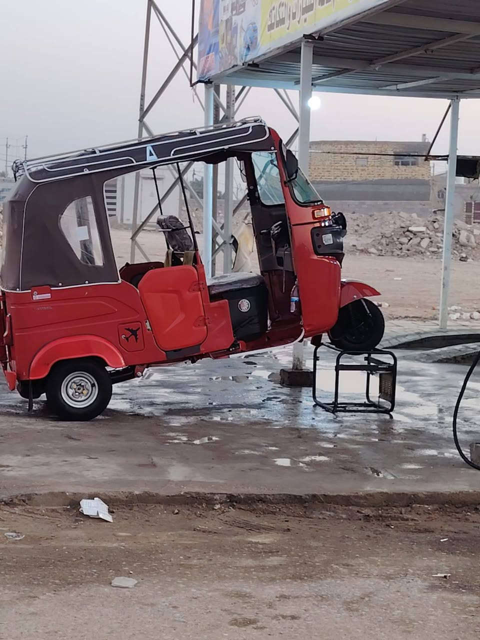 السلام عليكم شباب تكتك للبيع موديل 22 شهر الثاني او الثالث رقمه سنويه ***********
