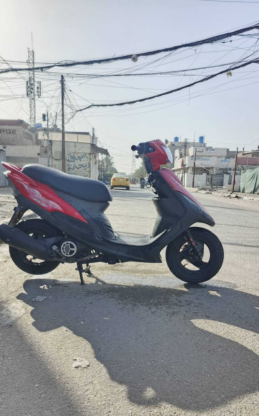 بغداد الدور
الدراجه للبيع

سعر 900 وبيه مجال واتصال موجود

***********
واتساب موجود
