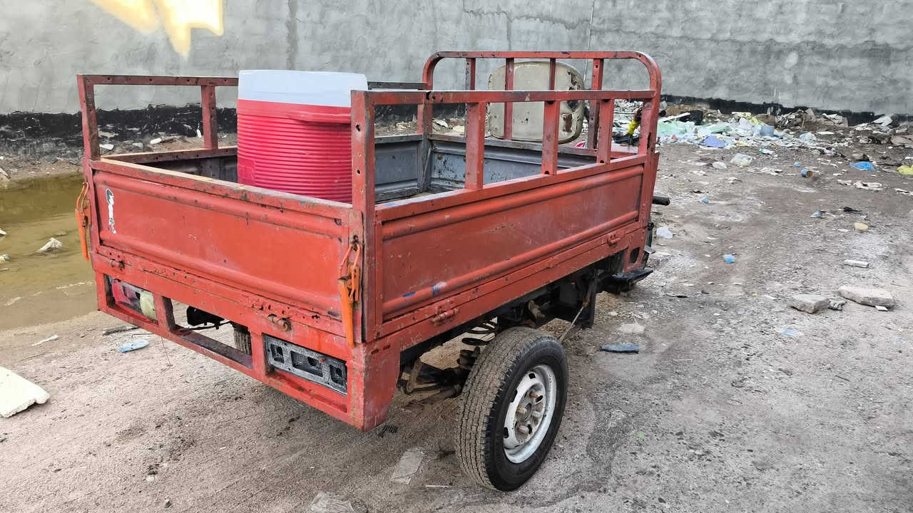 ستوته ليفان رقم وسنويه للمراوس موديل ٢٠١٢
شاصي ومكينه مكفولات اروس بستوته اوراق 
***********
