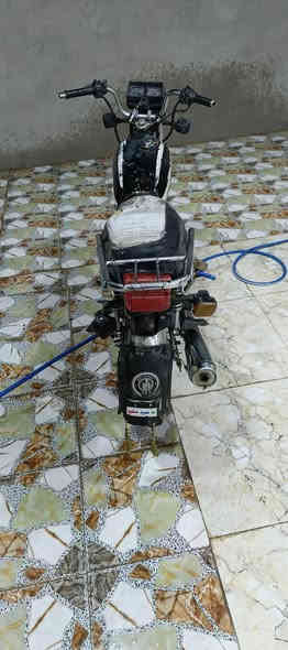 يالله اسلام عليكم ورحمة الله وبركاته
دراجه للبيع الدراجه بيه نواقص بريك وكلج وبيه تبخير واوراقه ضايعه يعني بدون اوراق مكفوله من السرقه السعر 150وبيه مجال رجائن لي ما يشتري لا يتعبني تره يسمع كلام مو حلو المكان ديالى الغالبيه رقمي *********** بي واتساب وموجود خاص
