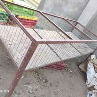 مكلف بلنشر  قفاص سمج ودجاج ثقيل للبيع مع جادر وغطاس  مع شوايه  للاستفس...