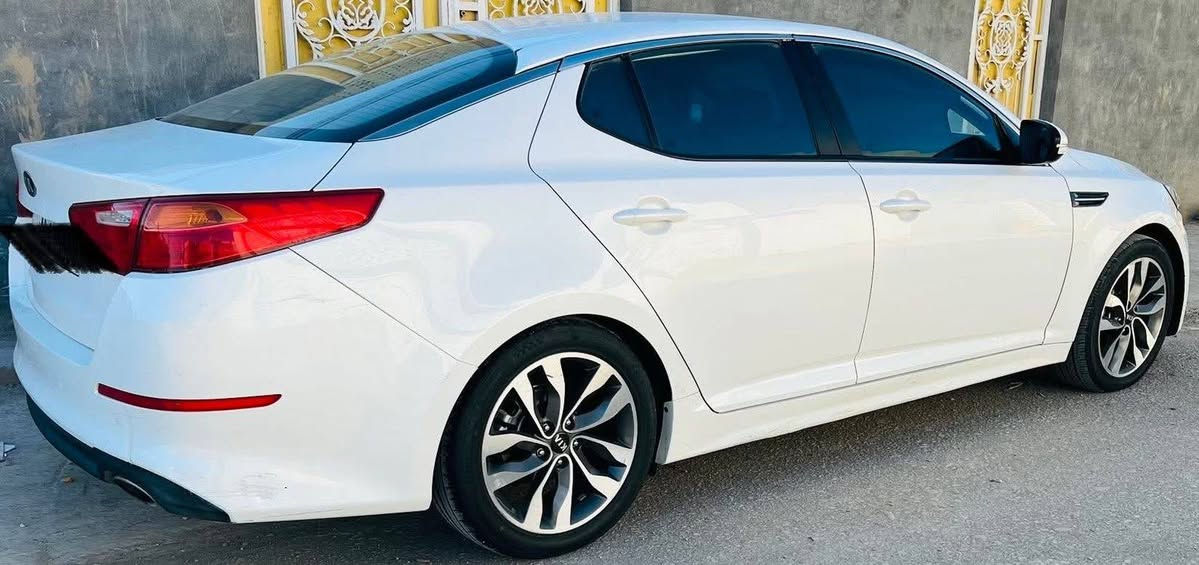 السلام عليكم
كيا اوبتيما 2016 خليجي 
كفالة عامة
حره تحويل مباشر بأسم المشتري مشروع وطني  
رقم بابل الجديد
شاشه كبيره كامره دواره 
اشاره بل مري وشفط 
ويل كب كروم مع تخم تاير 
 تحكم استيرن جهتين 
دواخل بيجي
 تبريد قطعتين  
شفتات استيرن 
تبريد ثلج
السياره جاهزه كير محرك حداديه شرط 
السعر 152 وبيها مجال
***********
***********
