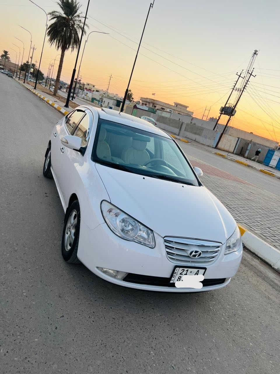 سلام عليكم ورحمة 
النترا موديل 2011 
الون ابيض 
محرك 16 دكشن عالي بدون فتح 
رقم سليمانيه جديد دولي بسمي 
داخل ملكي اصفر 
ويل كروم 
اشاير بل مري شفط 
فتحه سقف سلايت 
سياره كلين بدون صبغ 
سياره مال بيت جاهزه من كلشي 
صدر خلفي امامي جديد 
تواير اربعه جديد 
سياره ستخدام شخصي مال بيت 
نضافه فول وحله من الصور بعد وجاهزه خير وبركه 
بلعافيه ع ياخذها 
سعره 125 وبيه مجال بيع نقد فقط 
مكان سياره صلاح الدين شرقاط 
ملاحضه سونار معاها فحص  ***********
