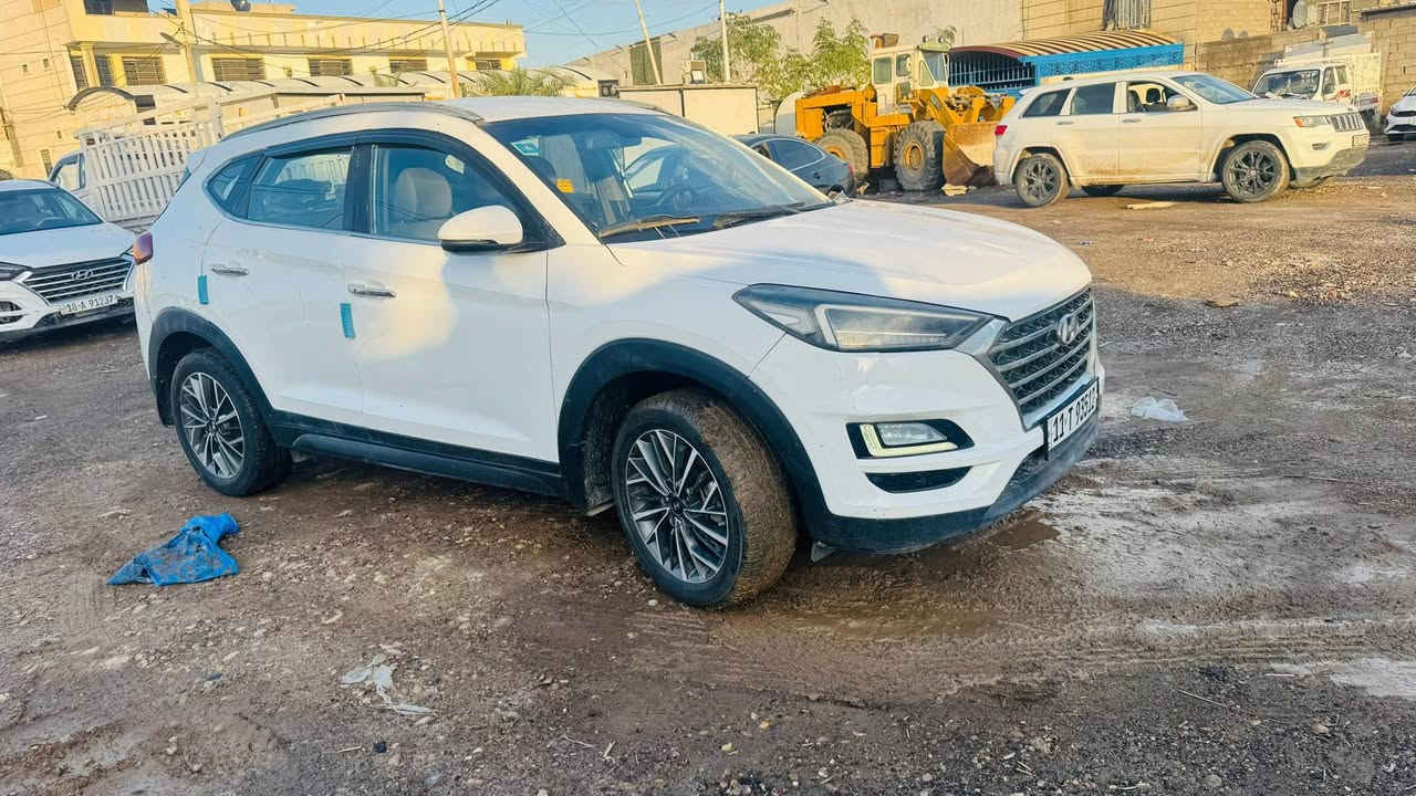 للبيع توسان 2019 خليجي رقم بغداد بسمي السياره فول كشنات  كهربائي محرك 2000 دوش حساس أمامي خلفي فول عده البنورامه تبريد ثلج السياره تعرضت الحادث جفيه ابيع ع حادثها  عنواني بغداد الامين الثانيه  ((*********** ))((***********))ترهم مراوس
