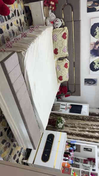 السلام عليكم غرفة تركية نظافة 99‎%‎ ابواب عادية مو سلايت 9 قطع مگانها بغداد السيدية شارع الضريبة سعرها 750 الف وبيها مجال بسيط للسؤال والأستفسار خاص او على الرقم *********** موجود واتساب
