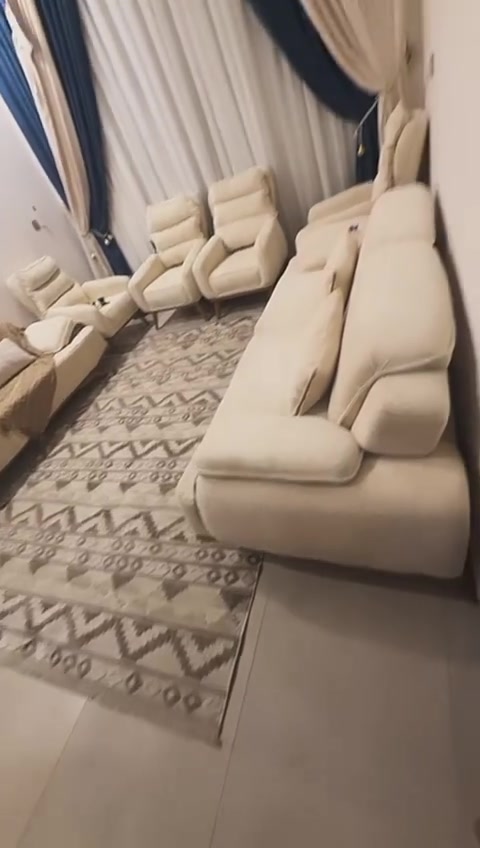 للبيع ب 875مصار هواي من اخذته تخم باندا


**إذا كنت صاحب هذا الإعلان وتريد حذفه لأي سبب، رجاءا أرسل رسالة إلى الدعم الفني**