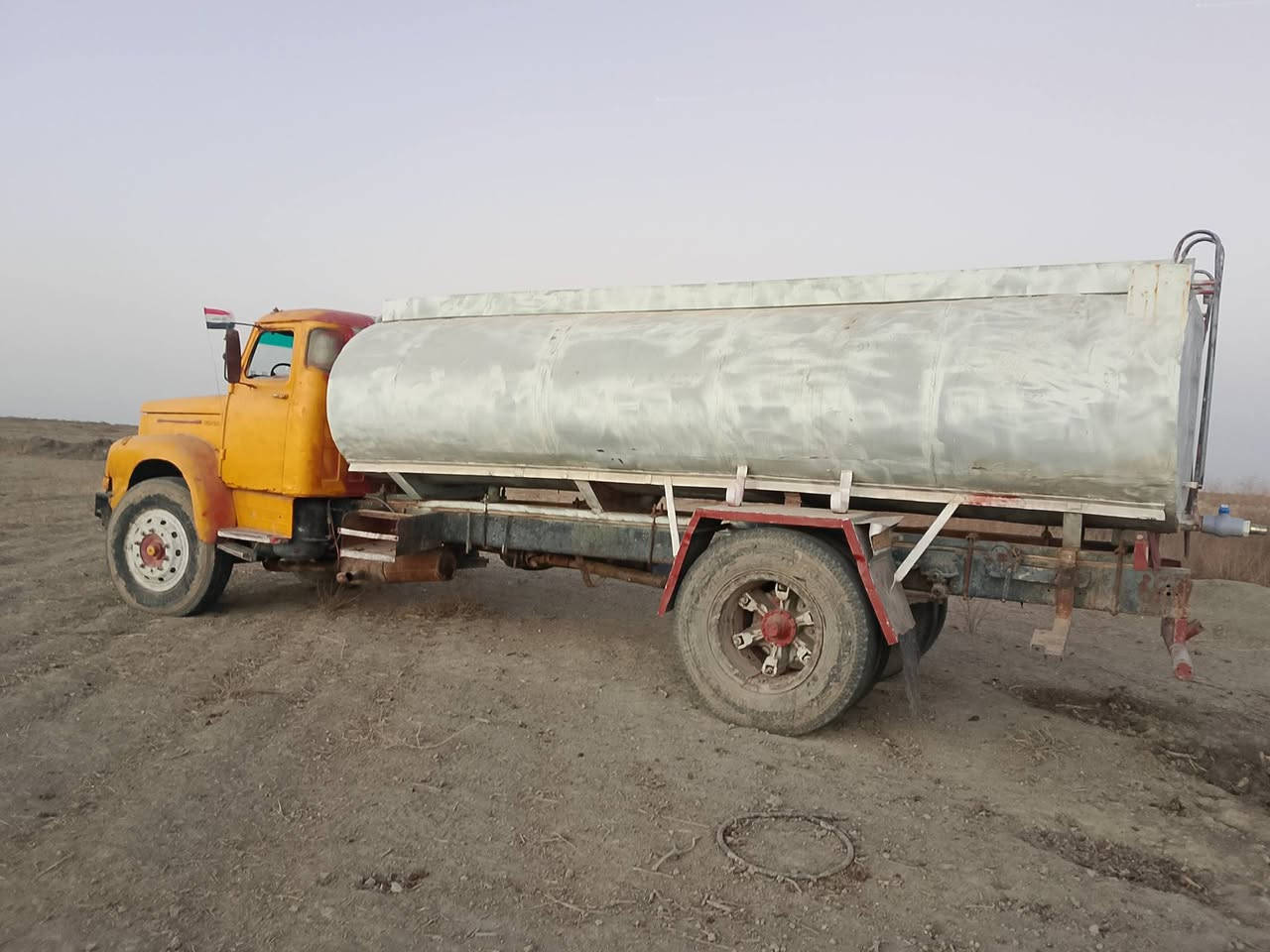 السلام عليكم للبيع سكانيه 111رقم الاتصال ***********
