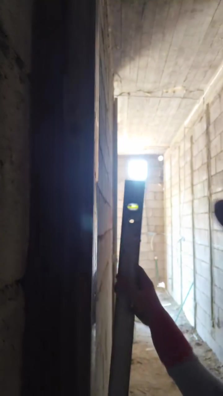 لباخ سمنت ، عمل مساطر، ولبخ سادة ، ونقش ، برطلة، مجمعات
***********
