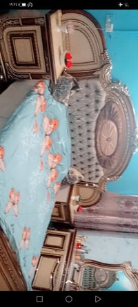 غرفه خشب مصريه سعر 400 الف وبيهه مجال حك الجيه العنوان بغداد دوره 0783...