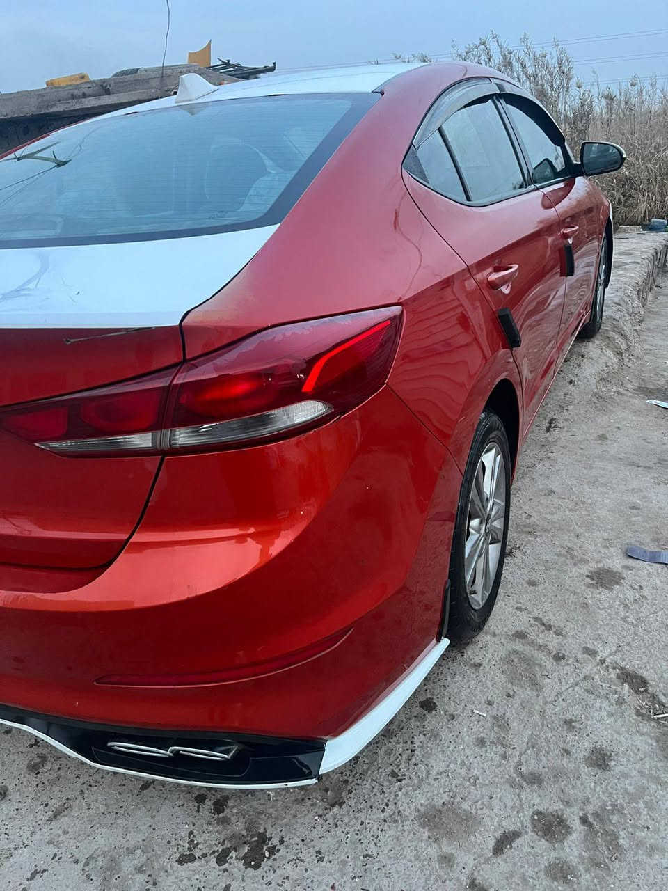 النترا2017خليجي مكفوله من الحادث ومن الصبغ بيها جرادقليل رقم بغداد بسمي السونارمرفق بلمنشور السعر125وببهامجال العنوان بغداد الراشديه رقم صاحب السياره ***********
