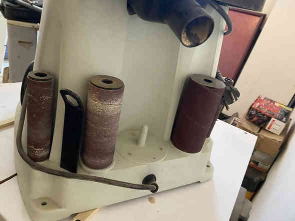 منعمة للبيع مستعملة شي بسيط               100 الف ***********
