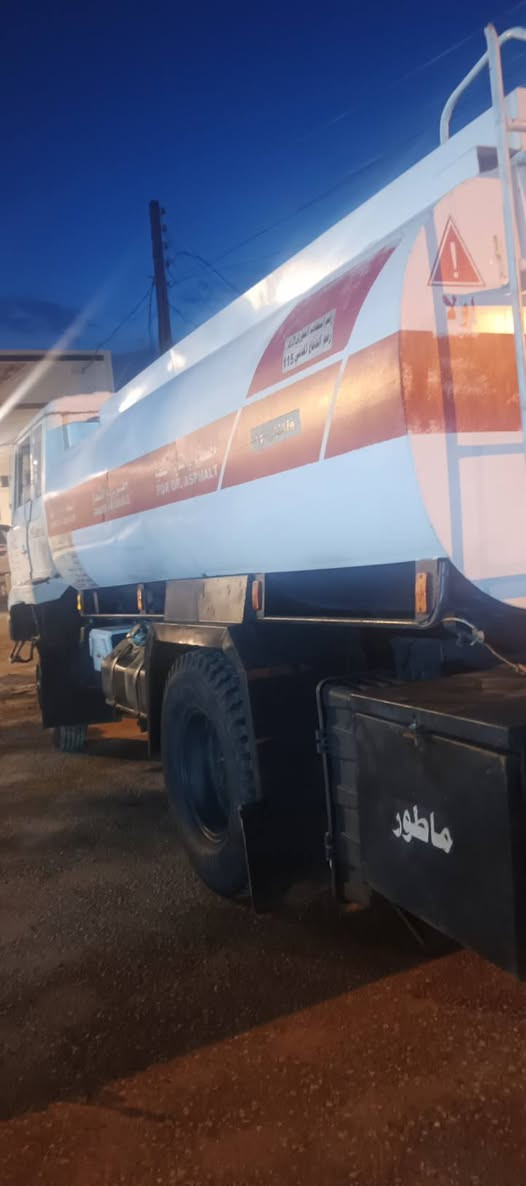 هينو  للبيع موديل 1988   مكفوله  حموله 9500  مكان الفلوجه   الاتصال ***********اثير *********** كورك
