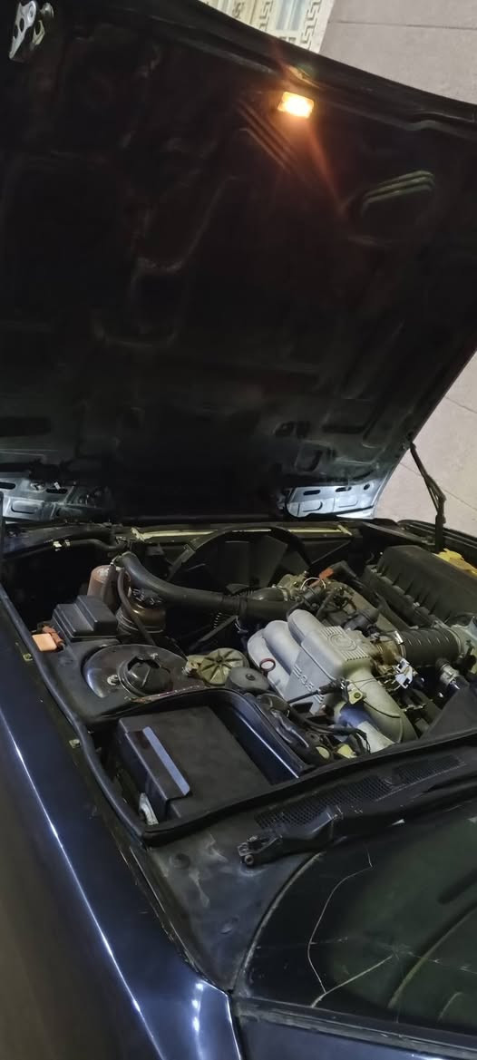 بيع او مراوس شعندك نزل
اسود غير محدد
مكينه وكير خير من الله
طخم تاير 80%
ويل خليه بلادي
دبل ايرباك 
دبل چكمچه
دبل جام
سلايت كهرباء شغال
بردات بلبوب بلاد
برده خلفيه كهربائيه
كهربائيات ماملعوب بيها ابد  
غرفه جلد 
بدون ضربه وبدون خياس وبدون صبغ
سياره بلاديه
قبل اسبوع شاد كاور حاويه
بيها فلنجه عوجه
وشيال الگاردن
رقم بغداد سنويه نافذه


**إذا كنت صاحب هذا الإعلان وتريد حذفه لأي سبب، رجاءا أرسل رسالة إلى الدعم الفني**