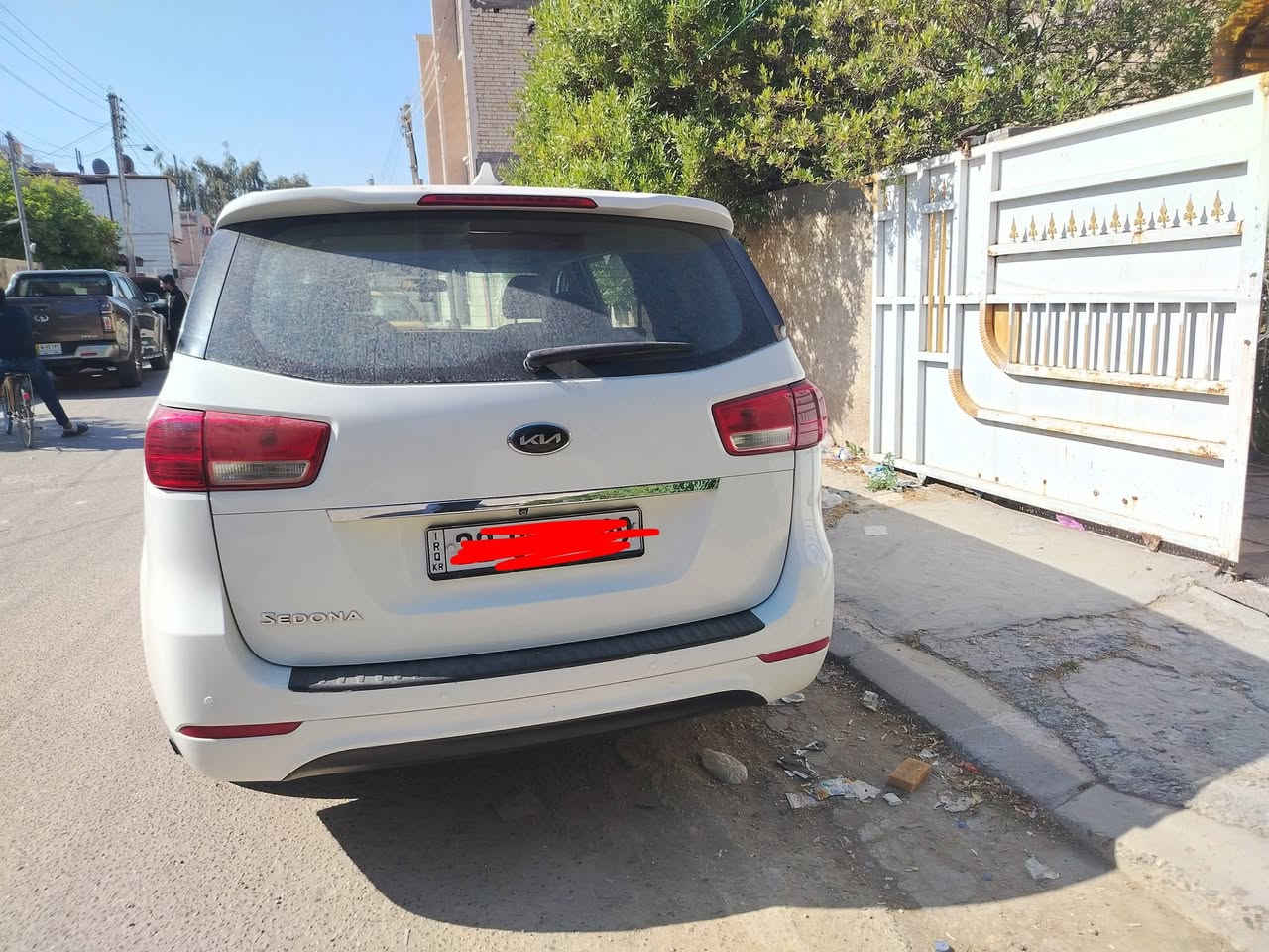 السلام عليكم اخوان سياره سيدوونا موديل ١٦ نظيفه وكلش حلوه گير ومكينه حجم ٣٣٠٠ وتبريد وصدر، وتخم تاير كهربائيات كله شرط وكفاله  ترايه من البصر لدهوك   ماتفتح بنيد حادثه الجاملغ الامامي سطحي بيه صبغ ٤ قطع احسبه حزام والله هي ٤ قطع متفرقه بس ابيع حزام حتى لحد يگلي بيه اكثر مواصفاته تشغيل عن بعد وبصمه واشاير بالمري وتحكمات ستيرن وكروز مشبت سرعة سنتر لوك شاشه كبيرة معلومات السيارة باشاشة بصمة احتياط ورقمه اربيل وباسمي السعر ١٥٥  ورقة وبيه مجال للشراي الاتصال  *********** ابو علي علمآ السيارة بيه منظومة غاز ٨٠ لتر وصيانه لمدة سنه مجاننآ انسى. صرف بانز ين
