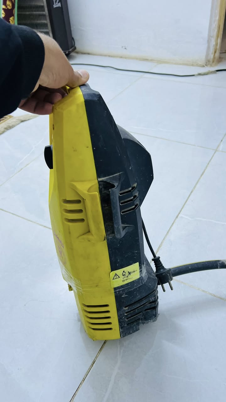 ‏سلام عليكم فاره غسيل للبيع جديدة نوع  ريشان نظيفة شرط تشغيل والقوه خوش فاره سعر 35 وبيها مجال


**إذا كنت صاحب هذا الإعلان وتريد حذفه لأي سبب، رجاءا أرسل رسالة إلى الدعم الفني**