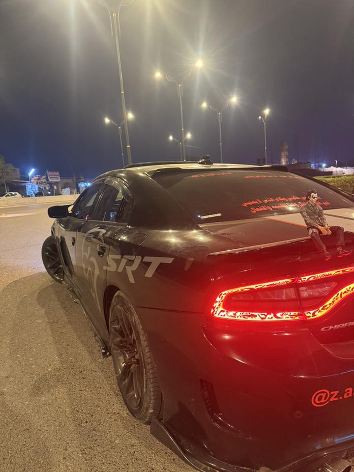 جارجر ارتي موديل 2016
هيمي محرك v8 5700

#مواصفاتها 

شاشه كبيره 
شفتات ستيرن
تشغيل عن بعد 
ويل كب 20 
دكمه سبورت

#الإضافات 
وشم هيلكات 
سبايدر قطعتين
زعانف اماميه 
كفرات فجوج
ويل مال موديل 22 
لحيه اماميه 
تهبيط
برمجه وكزوز 

السعر : 167  بي مجال

ماشيه 82 الف ميل 

الحادث : جاملغات خلفيه وباب مبدل اصلي + البنيد تحديث 

مكان السياره بغداد "
 
 ***********
