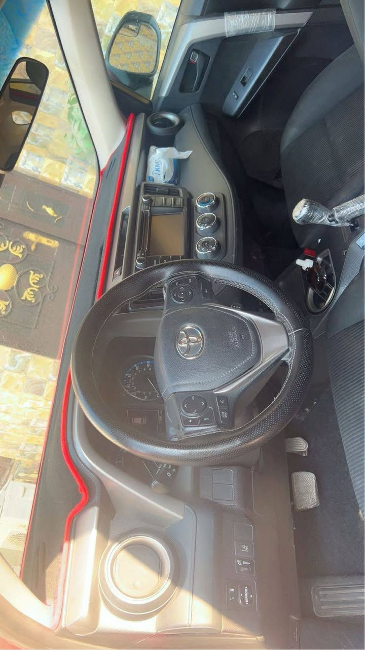 راف فور ٢٠١٨ LE
محرك ٢٥٠٠
ماشية ٧٩
لون ماروني
تحكم ستيرن جهتين
النظام Eco و Sport

المكينة والكير مكفولات بلادي
داخله كلين بدون حادث 
حادثها بالعراق باب خلف السائق 

مكانها بغداد – الزعفرانية
📞 ***********
واتساب + خاص
