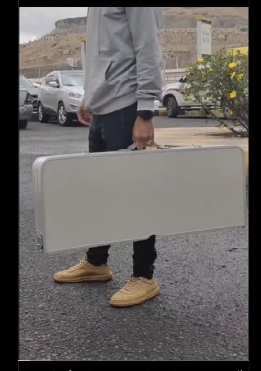 السلام عليكم ميز كلش نضيف يعني جديد مال سفرات


**إذا كنت صاحب هذا الإعلان وتريد حذفه لأي سبب، رجاءا أرسل رسالة إلى الدعم الفني**