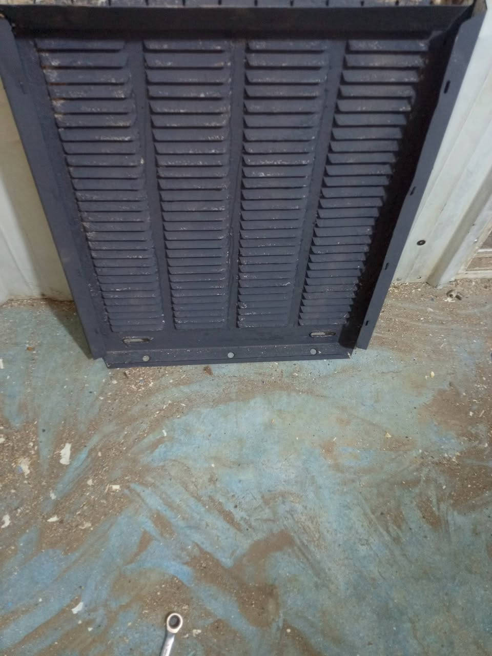 سلام عليكم  بما احنا مقبلين على صيف عندك مبردة وحاير مالك خلك 
تنصيب مبردات
تنضيف مبردات
صبغ مبردات
صيانه مبردات 
يوجد صيانه موقعي جيك للبيت ويوجود توصيل  مجاني دخال رمادي 
ومن الله التوفيق *********** ياريت تسوي مشاركه
