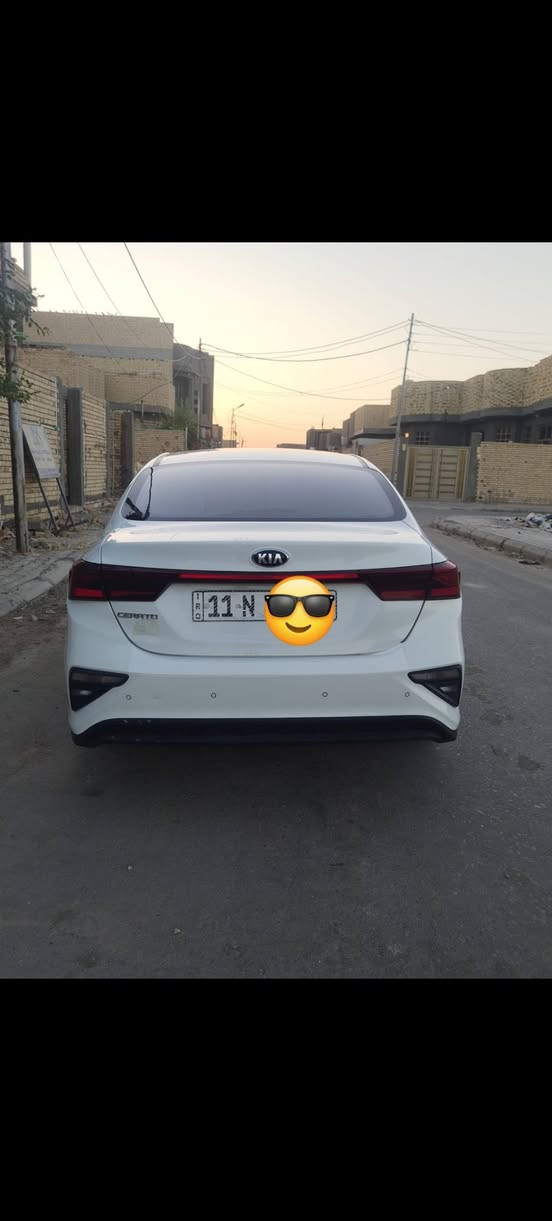 سلام عليكم سيراتو موديل ٢٠٢١ نص فول  مكفوله بيهه بارد بصيط بالهلال الجاملغ الامامي والباقي كفاله رقم بغداد باسمي سياره حلوه وجديده محرك ١٦٠٠ حداديه كير محرك  تبريد كفاله وعل وضع الشركه السعر ١٤٧ وبيهه مجال مكاني السماوه الرميثه لاستفسار *********** او ***********

