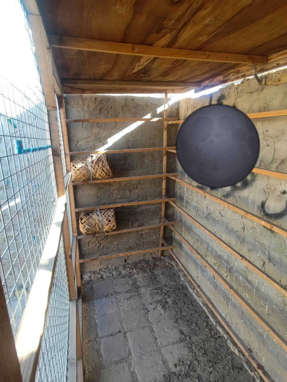 لقـياسات
طول • 280 مترين 80 سانتيم
العرض او النزال • 110 متر و10 سانتيم
الأرتفاع • 180 متر و80 سانتيم
اربع قطع
1 - سقف
2 - واجهيه
3 - عاكسه
4 - ترايش
لسعر 100 ✅ بي مجال بسيط  للشراي فقط يتفضل وتساب
برج للبيع نظيف كدامك تفاصيل ونوع لتور BRC  لمهمت مكاني حي سلام يتفضل واتساب ***********
