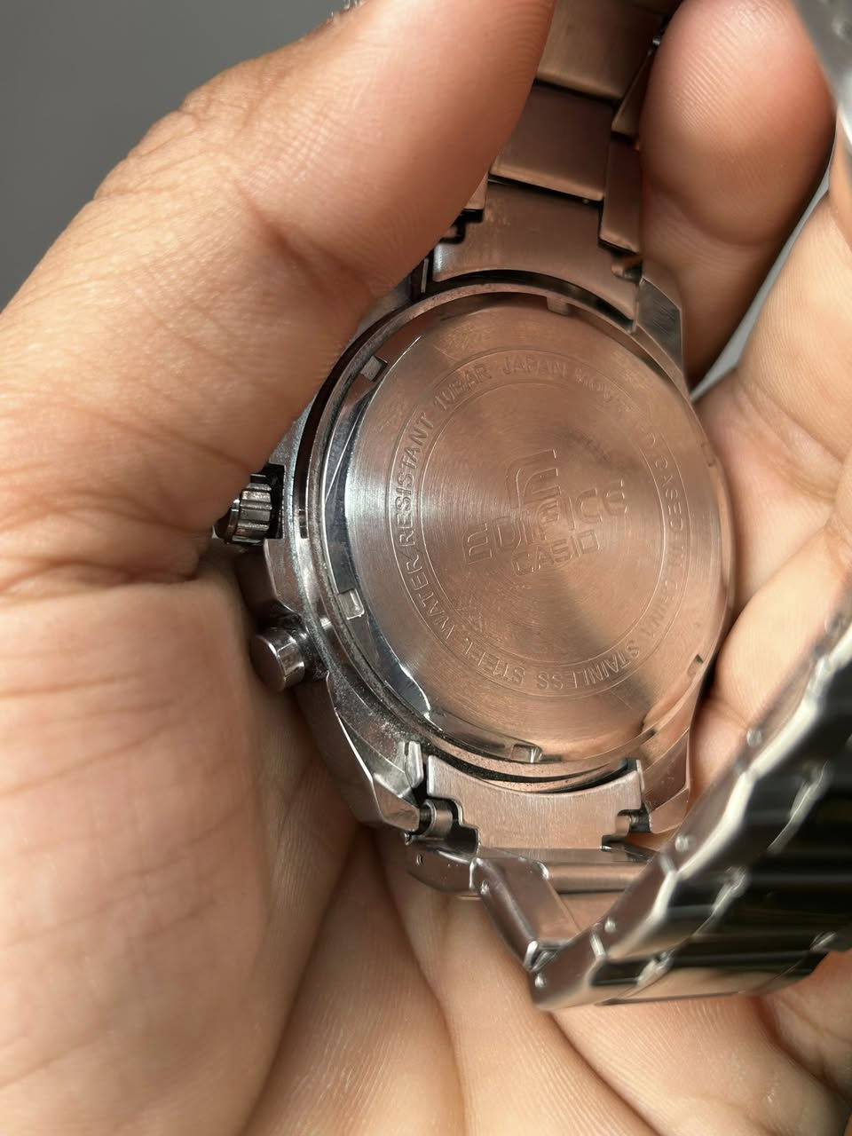 السلام عليكم ورحمة الله وبركاته
ساعه كاسيو ادفايس
مينه اسود ميل طياره 
كل السناتر شغالة بيها الوضع الاقتصادي الظهر حفر كل شي بالساعه شغال بيها اوراقها  و كتلوك الشرح 
عنواني هبهب السعر 50 
***********
