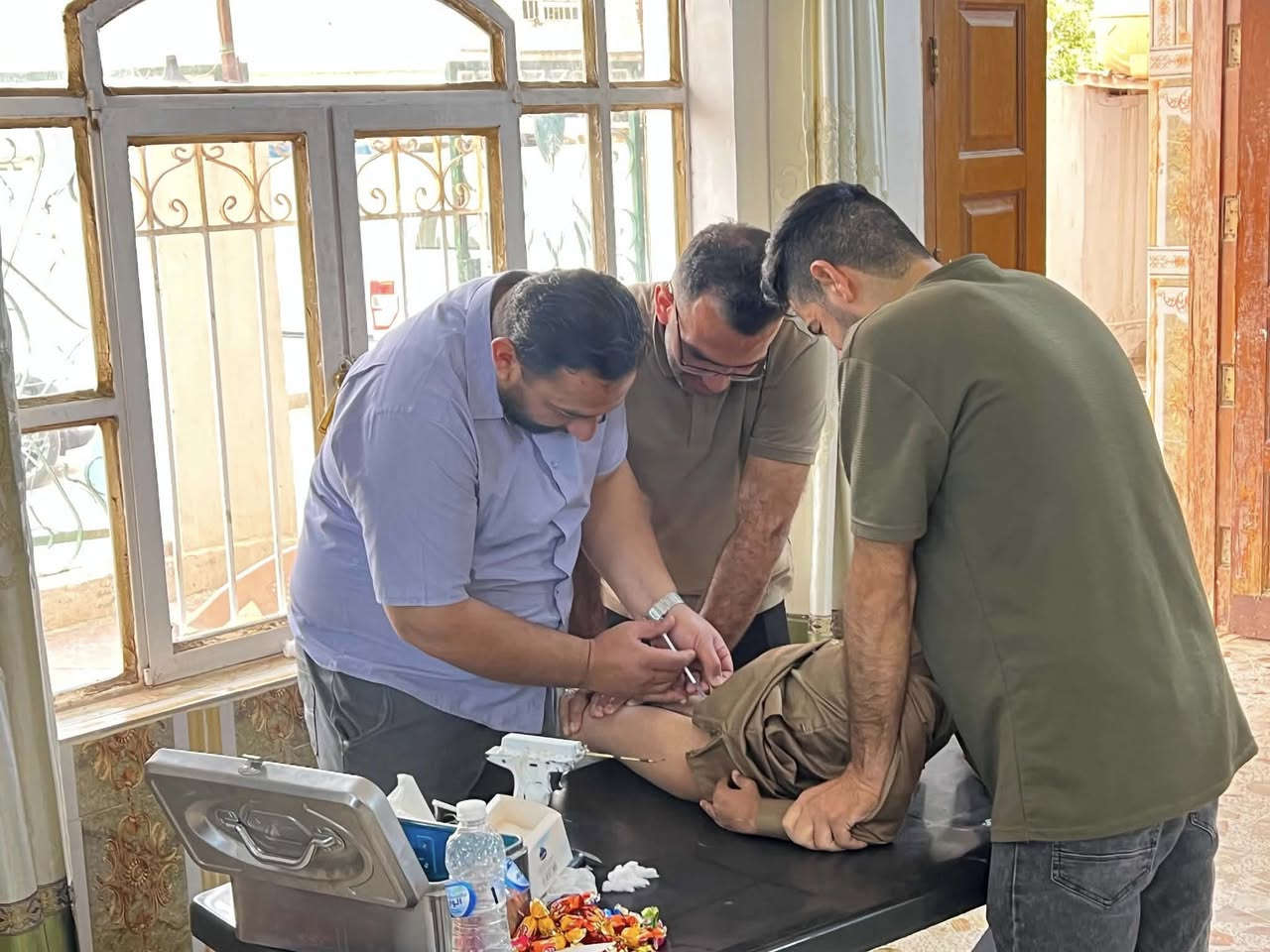 نسلط الاضواء وننقل الاشراقة الجميلة..مشاهدينا متابعينا الاحبة أينما كنتم في جميع محافظاتنا العراقية الأصيلة عيدكم مبارك وكل عام وانتم بألف ألف خير بالخير...والبركة لهذه الجهود لابن الصويرة 
المعاون الطبي صادق القريشي
..هذه مبادرة جدا راقية ..وفقكم الله لكل خير
 ان شاءالله


**إذا كنت صاحب هذا الإعلان وتريد حذفه لأي سبب، رجاءا أرسل رسالة إلى الدعم الفني**