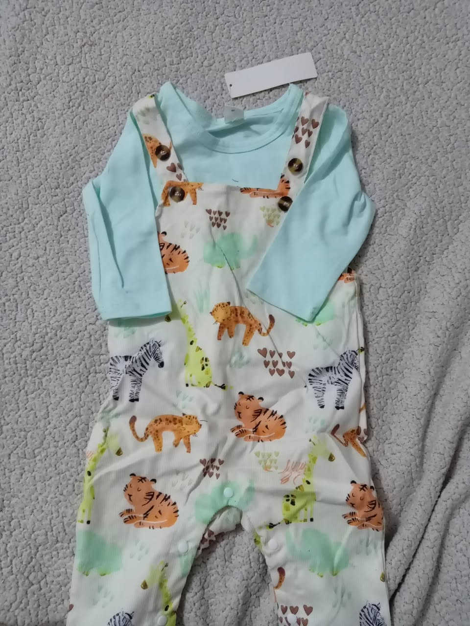 ملابس شي ان بضاعه اجنن بنات اي قطعه بالمنشور ب٦


**إذا كنت صاحب هذا الإعلان وتريد حذفه لأي سبب، رجاءا أرسل رسالة إلى الدعم الفني**