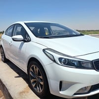 سيراتو ٢٠١٧ • حساسات خلفية • كفالة عامة