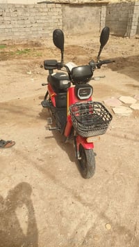 دراجه شحن للبيع نظيفه ما ابيها شيء الرقم 07843888764 اي استفسار رقم وا...